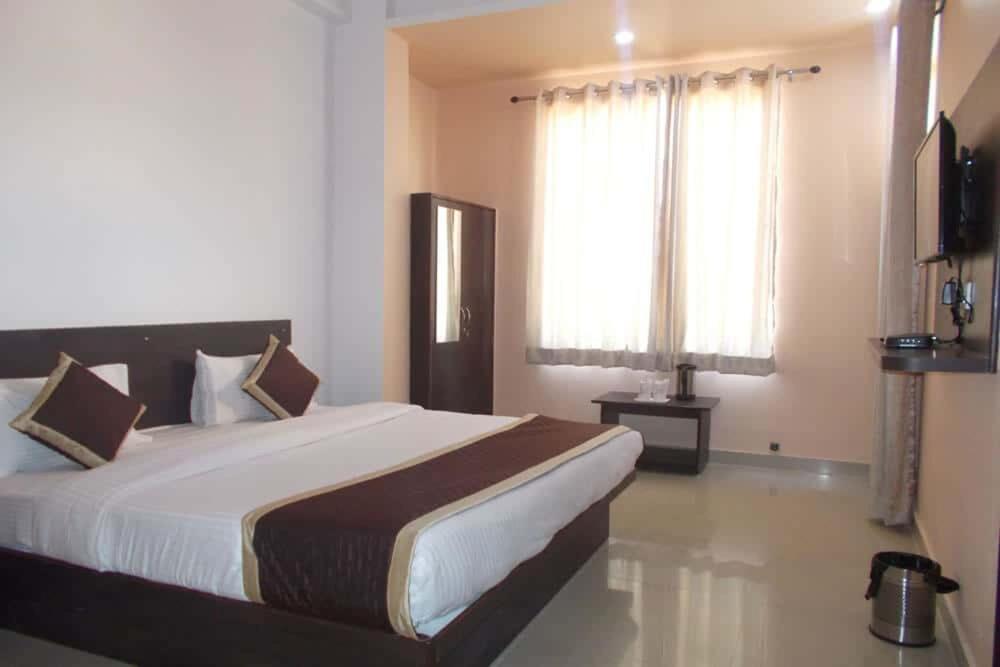 Makrana Raj Hotel Sikar Exteriér fotografie